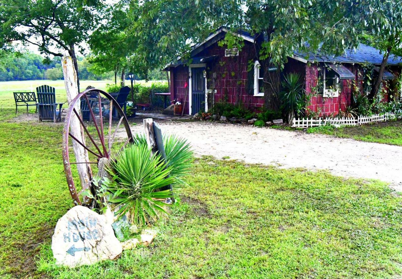 Country Woods Inn Glen Rose Exterior foto
